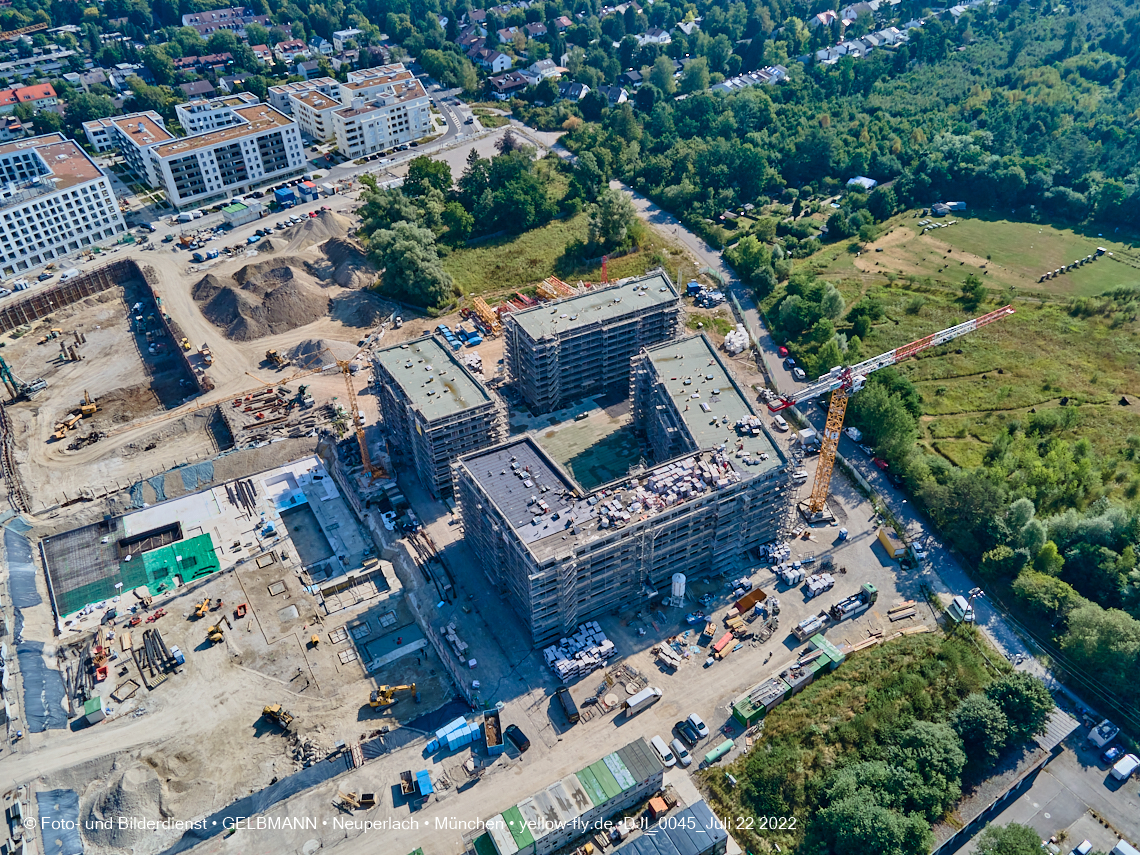 22.07.2022 - Baustelle Alexisqaurtier und Pandion Verde in Neuperlach